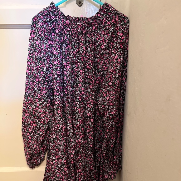Zara Long Sleve Floral Dress - Picture 4 of 9
